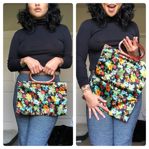 1960s Vintage Floral Convertible Handbag - Picture 2 of 5